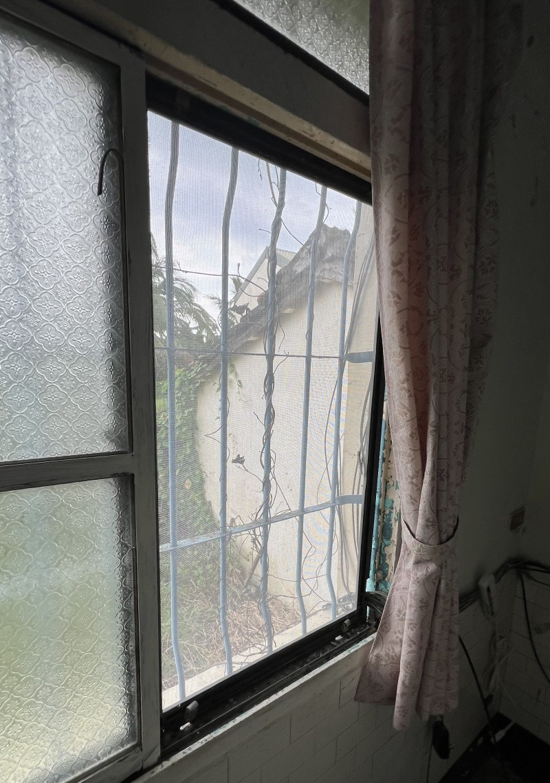 紗窗修復完工圖